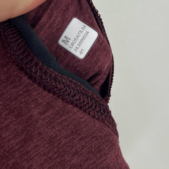 Lululemon NWT Soft Sueded Bra *Light Support, B/C Cup Garnet - Picture 11 of 12